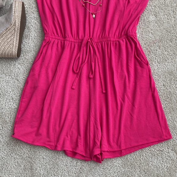 Bright Pink Short Sleeve Romper - Picture 3 of 12